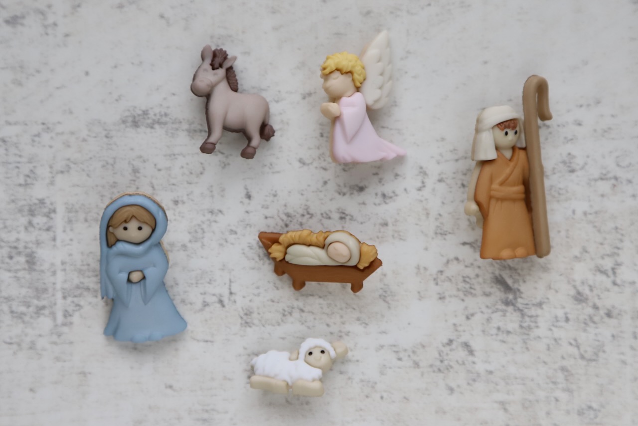 Nativity Buttons Set of 7 Novelty Buttons Nativity by 'Dress it Up