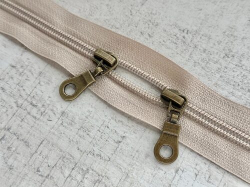 Double Slider Bag Zip - 22 inches/55cm - Stone