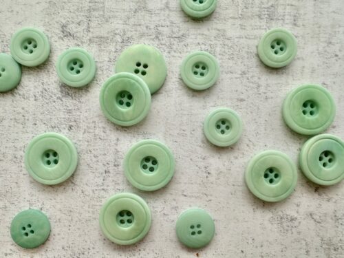 Retro Corozo Buttons - Celadon