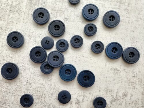 Retro Corozo Buttons - Navy