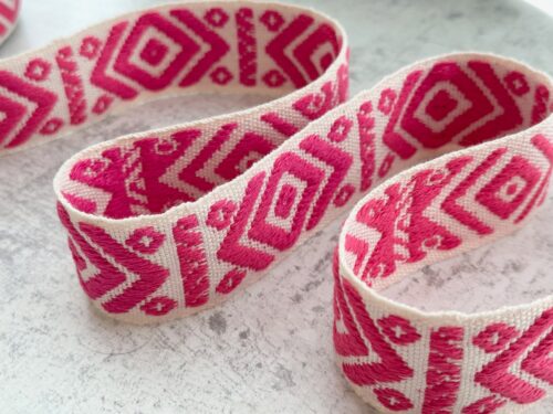 Chunky Weave Webbing - Hot Pink/Ecru